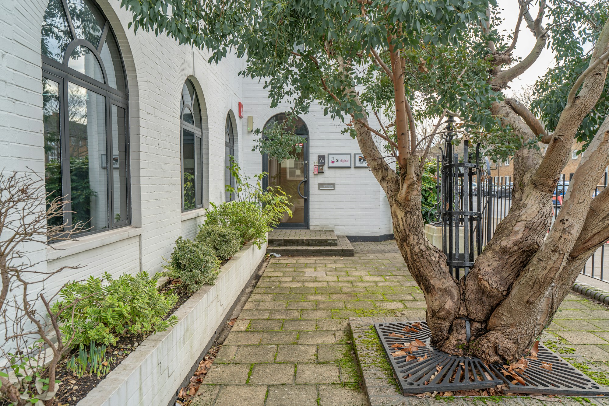 7 Kings Road