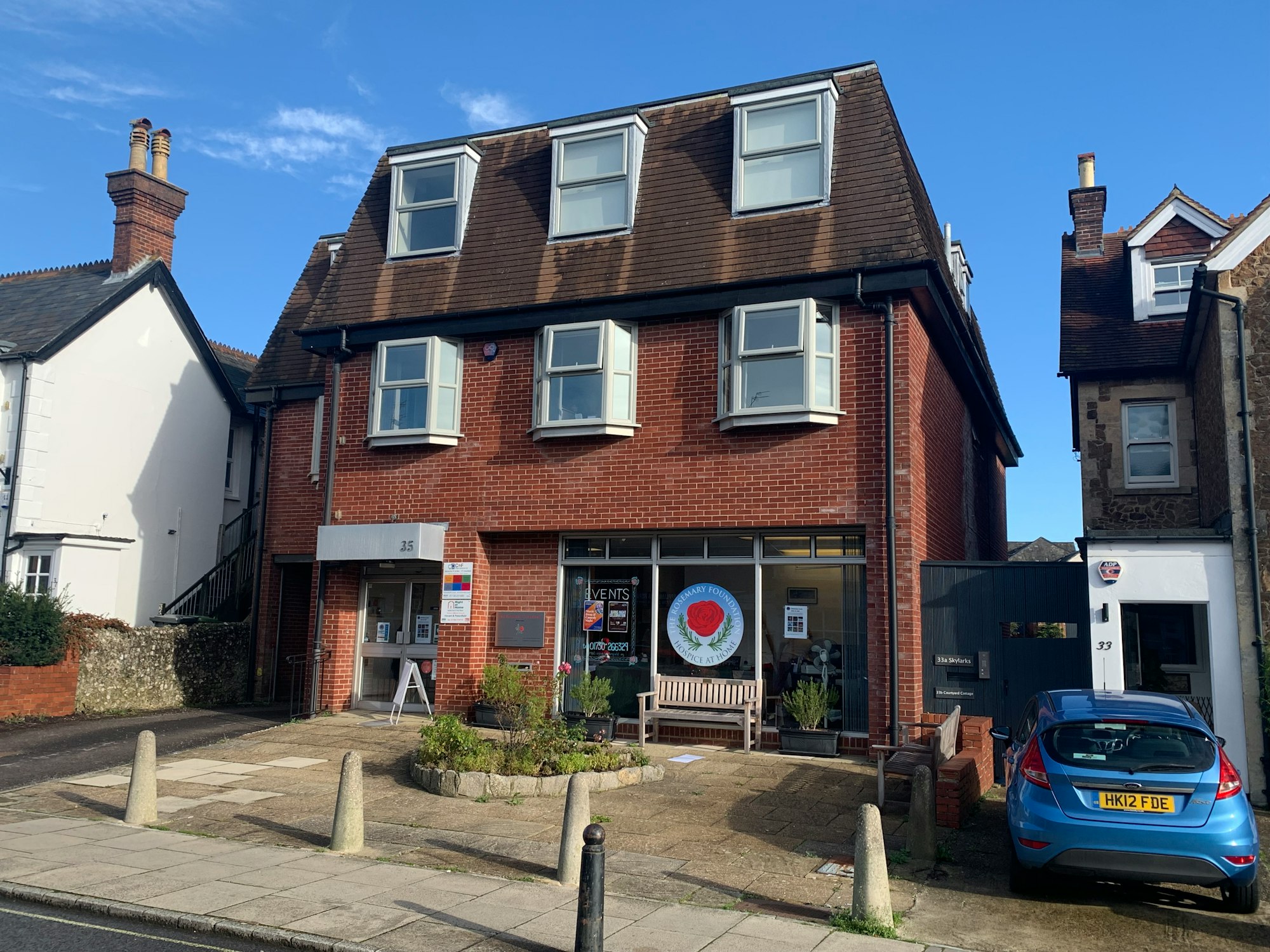 35 Lavant Street
