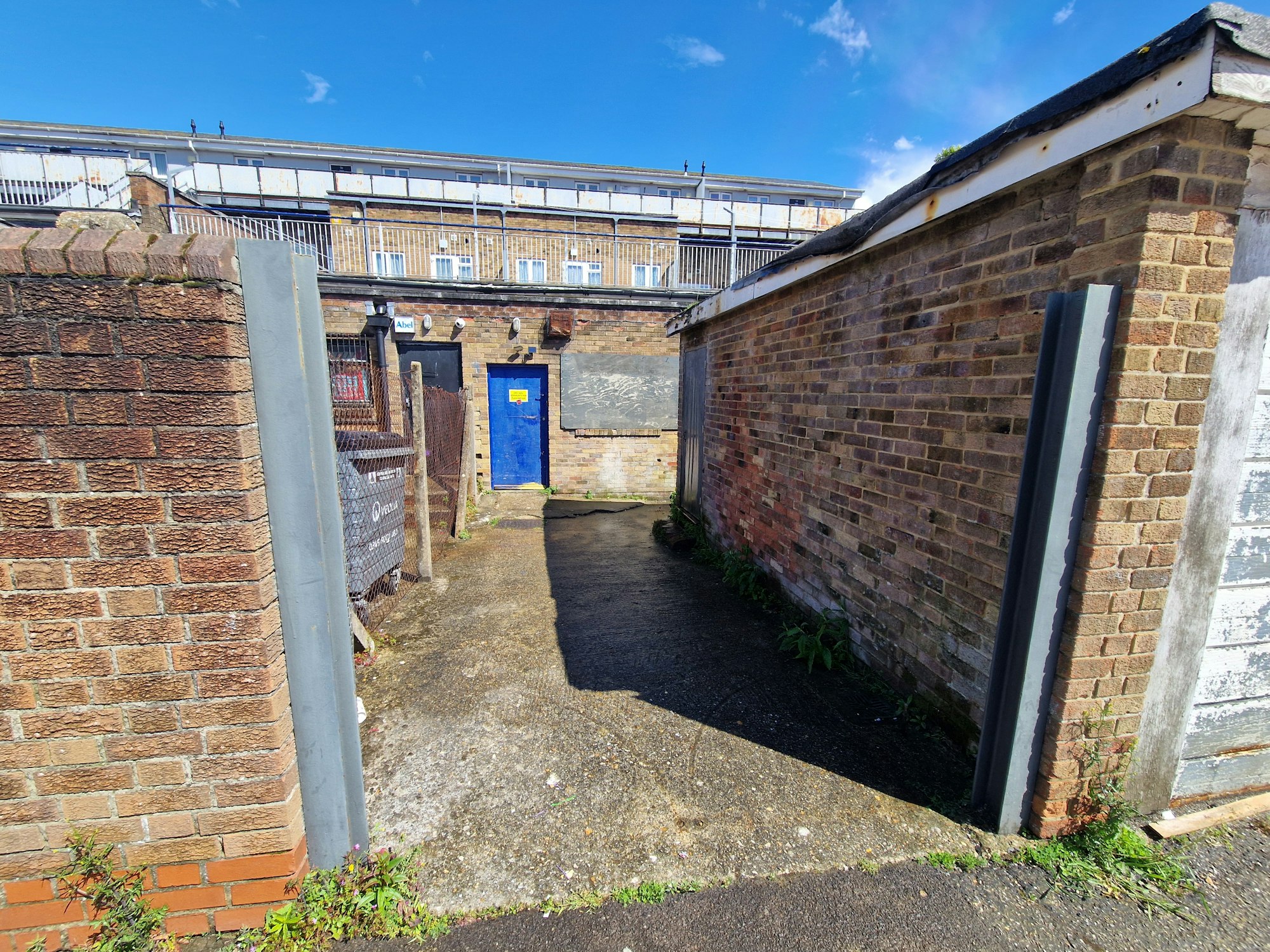Greywell Shopping Centre