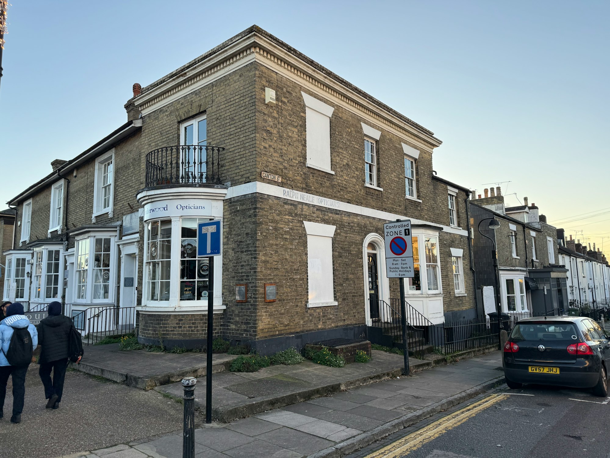 73 Bedford Place