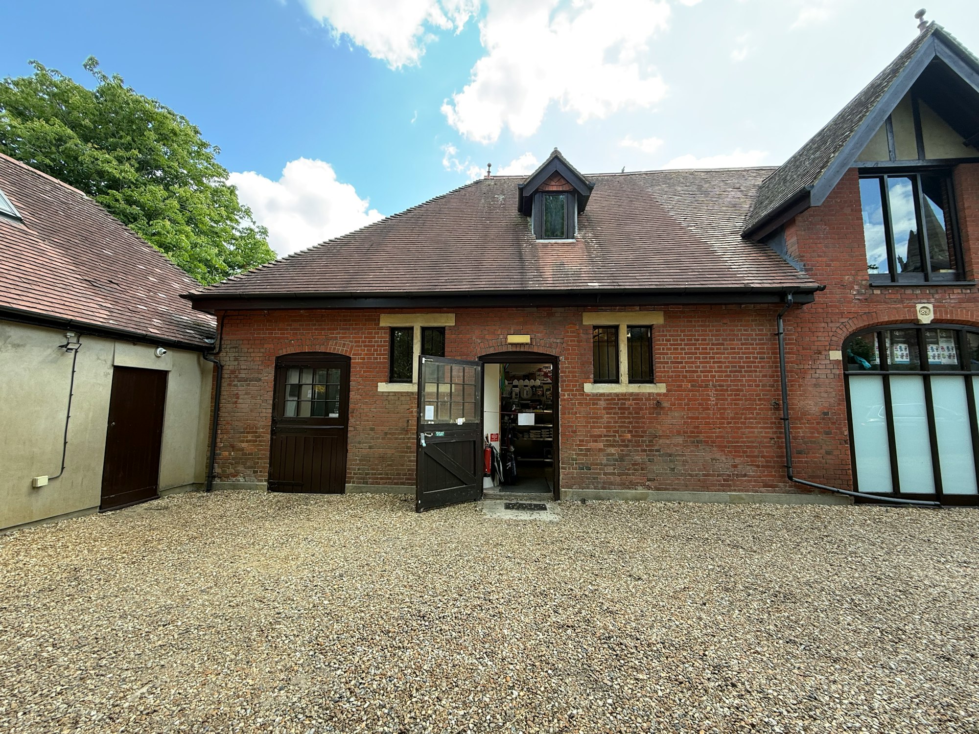 Crownyard 7-21 Romsey Road