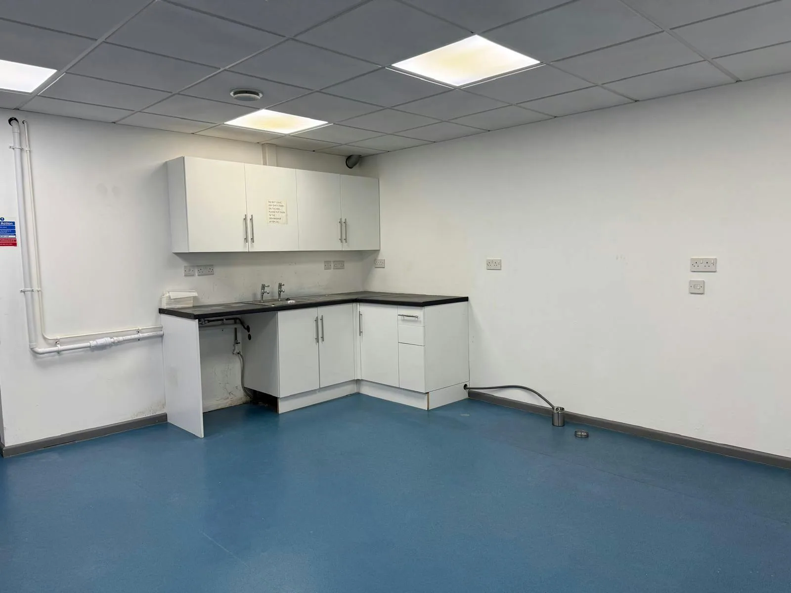 9 Palmers Road Industrial Estate