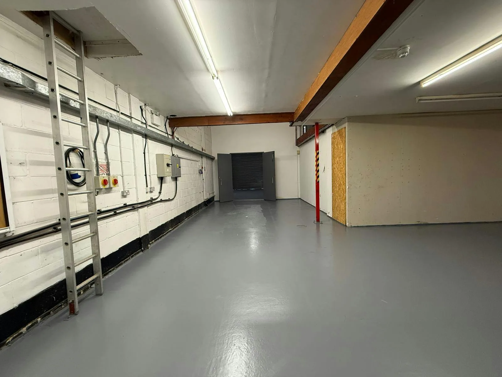 9 Palmers Road Industrial Estate