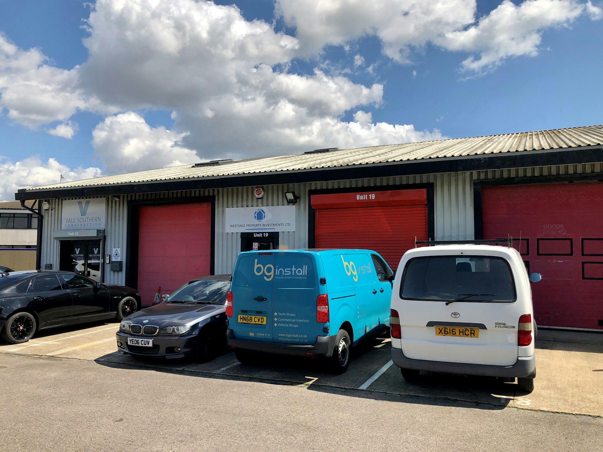 19 Fairway Business Centre