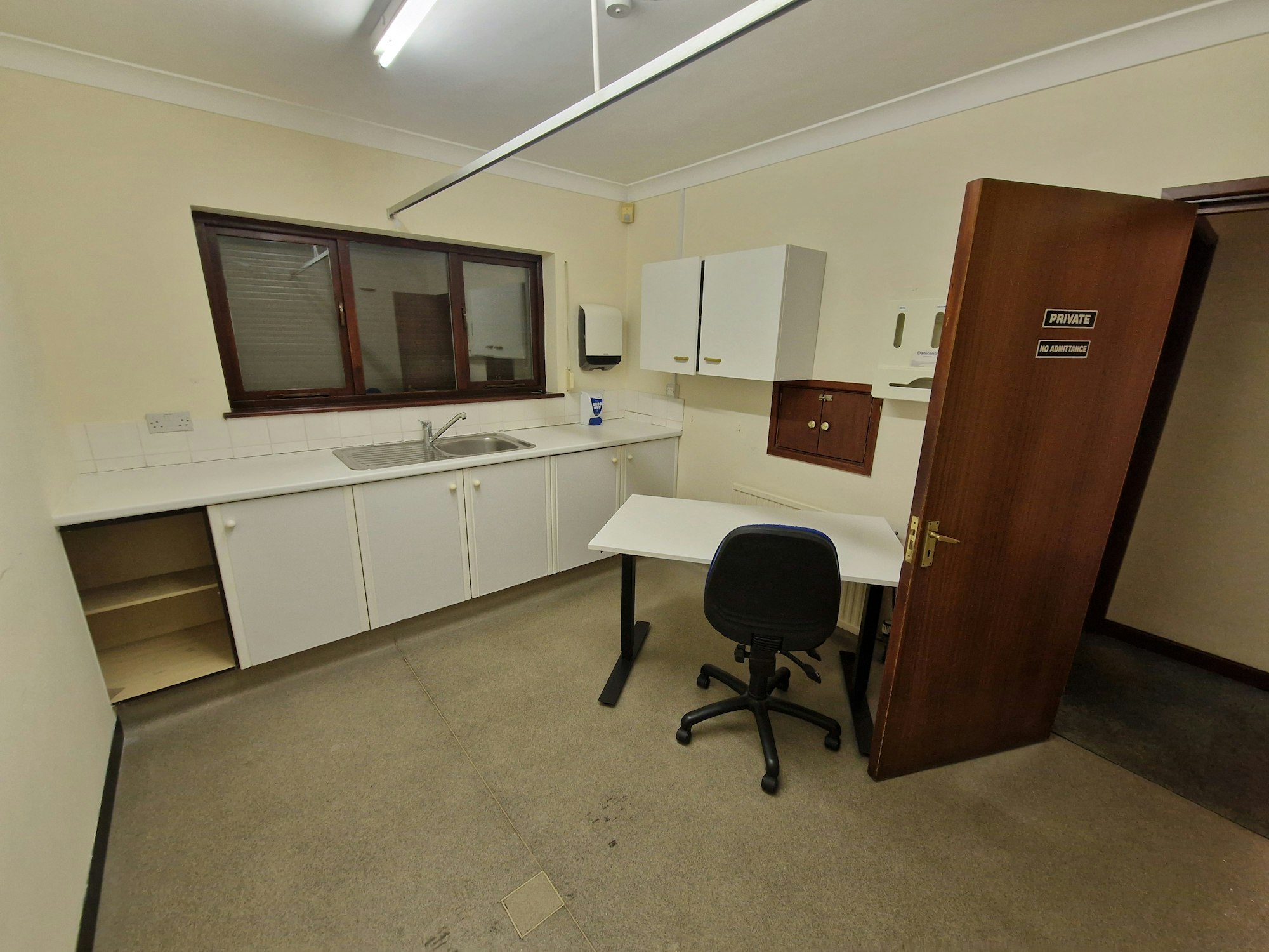 1 Wootton Street