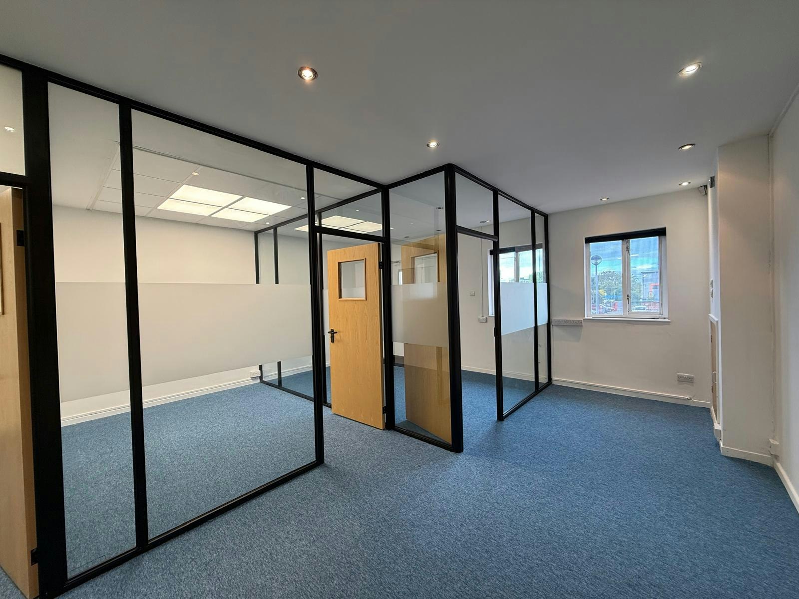 27 The Oakwood Centre