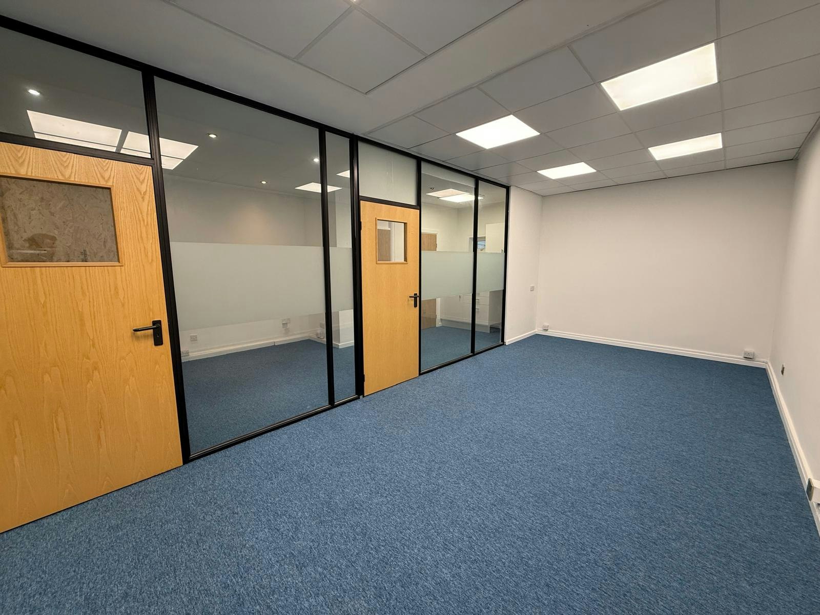 27 The Oakwood Centre