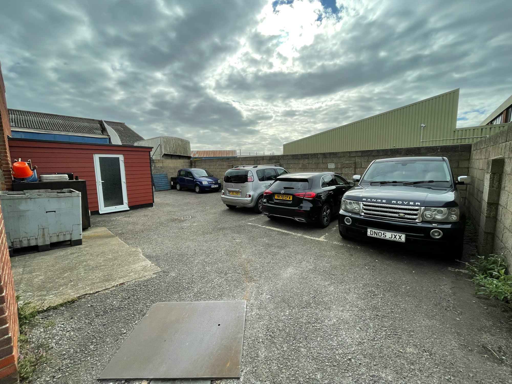 Portsmouth MOT Centre, Alchorne Place
