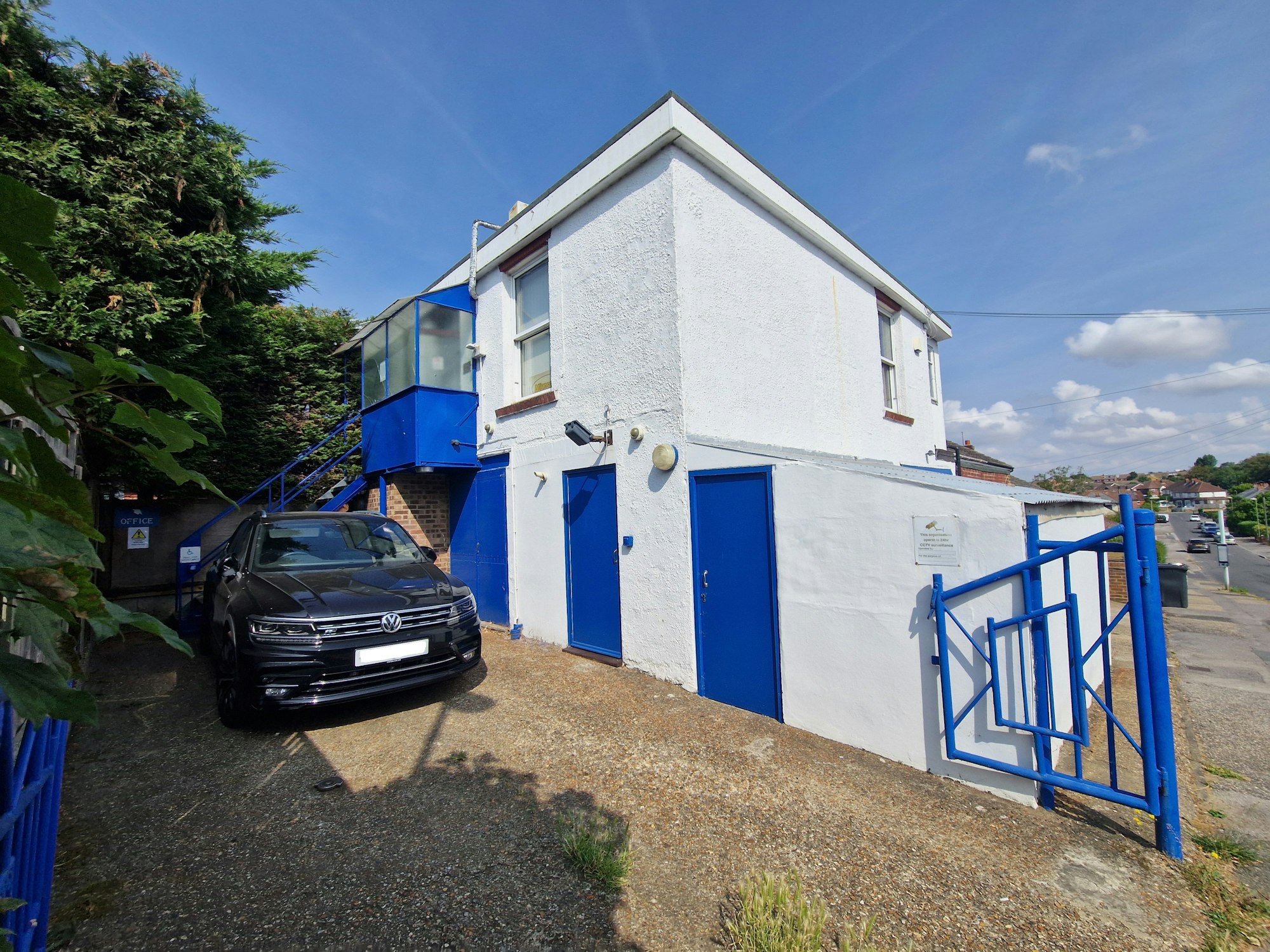 83A Stakes Road