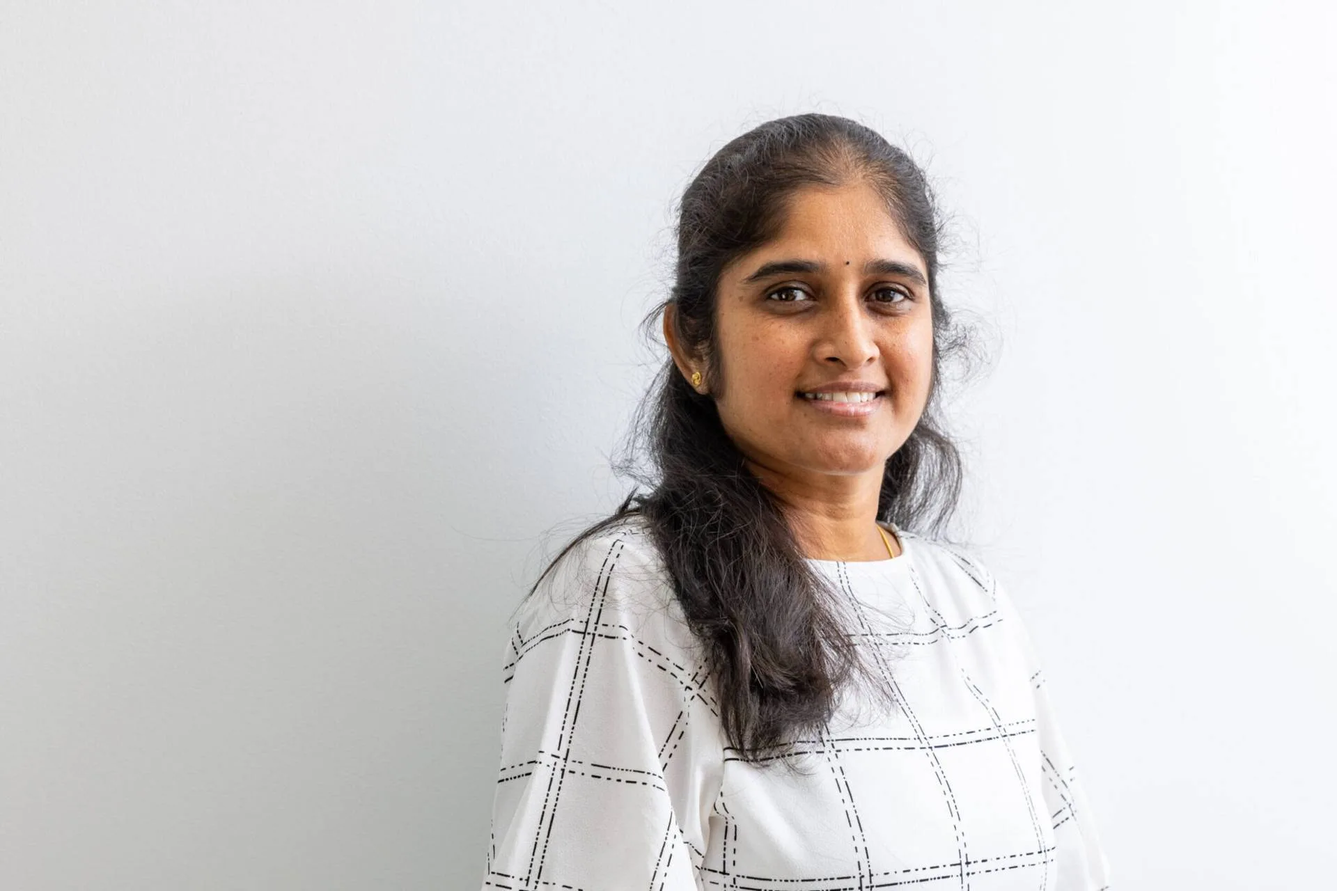 Portrait of Rani Thangavelu, Property Management Accounts Assistant at Holloway Iliffe & Mitchell